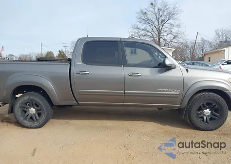 2006 Toyota Tundra Sr5 V8 z USA, uszkodzony, nr VIN 5TBET34146S545604